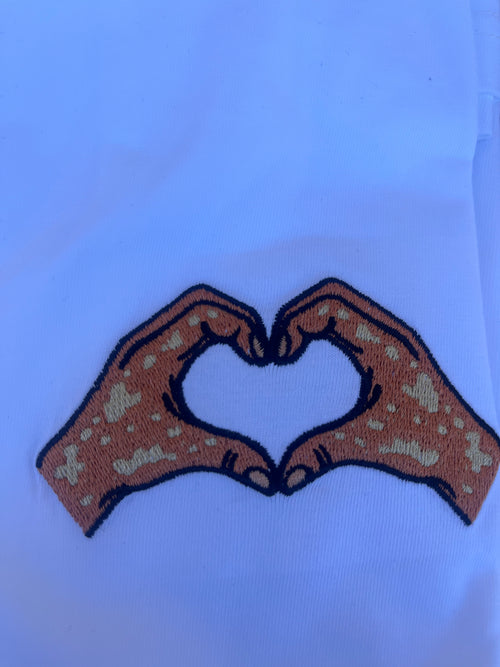T-shirt Unisexe 100% coton Brodé Coeur & Vitiligo
